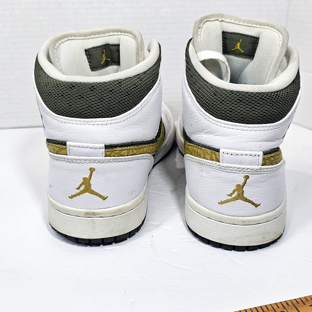 Jordan White and Black Sneakers with Gold Accents - Picture 5 of 13